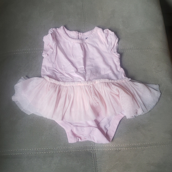 GAP Other - Baby Gap onezie.